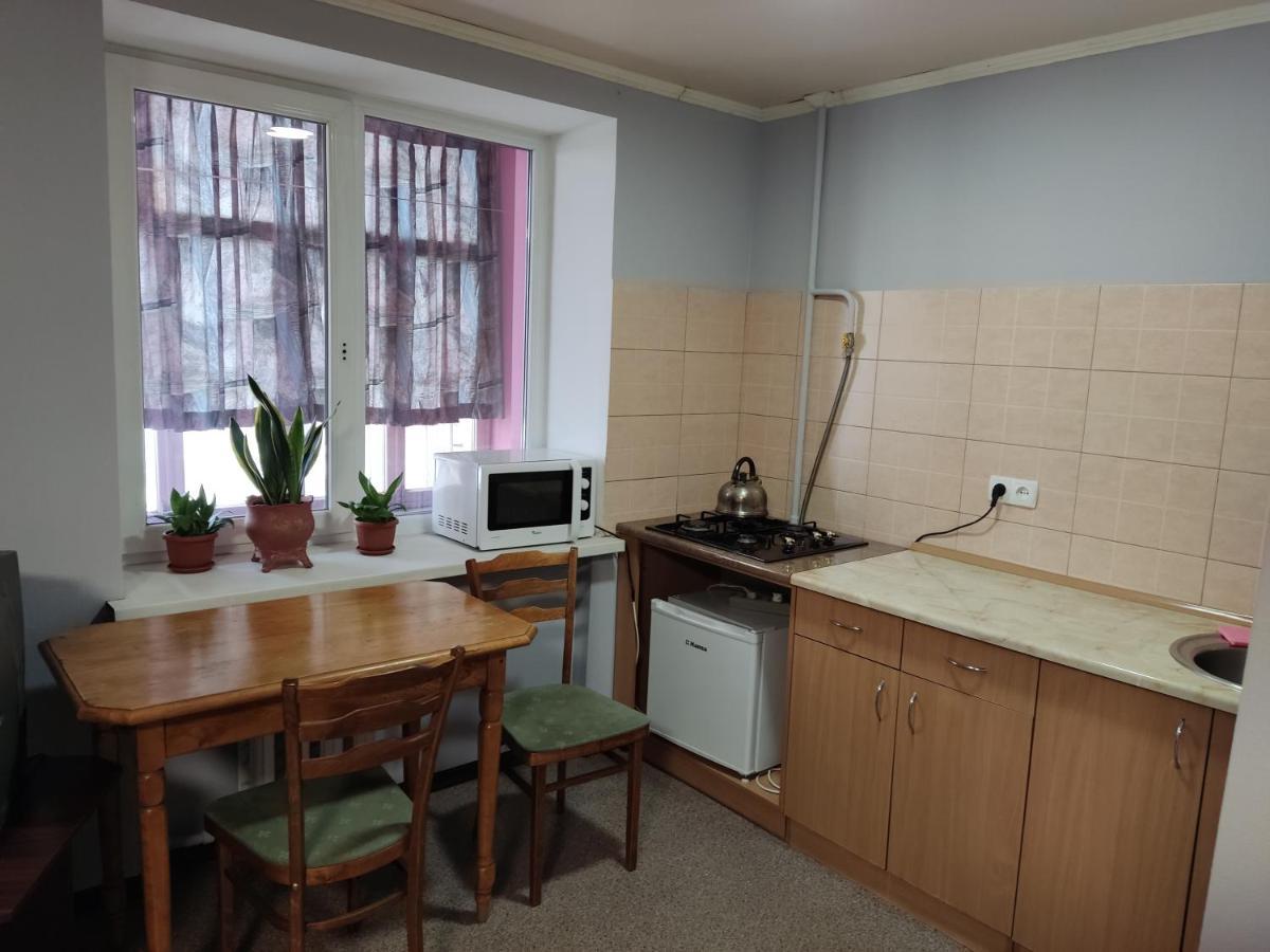 Проспект Миру 35 Apartment Krivoy Rog Luaran gambar